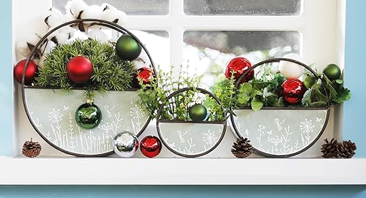 Wall Mounted Metal Flower Pots – Set of 3 Round Hanging Planters