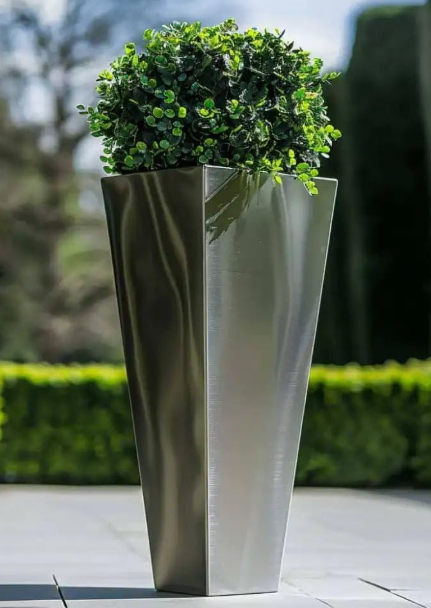 Aluzinc Planter – Rust & Frost Resistant Plant Pot with Drainage Hole